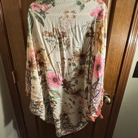 NWT Pink, Blue and Orange Kimono - Picture 2 of 7